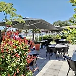Og Pavillon Beziers Hotel