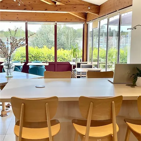 Og Pavillon Beziers فندق *